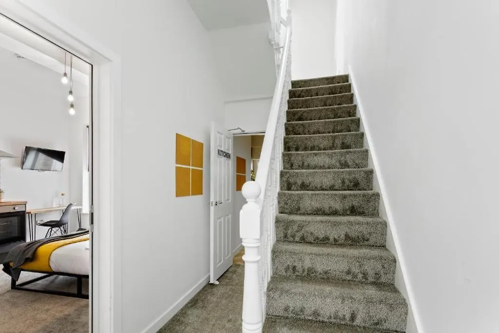 ◑Flat 8- Modern Studio Flats Close To City Centre◑ Nottingham 0*,  United Kingdom